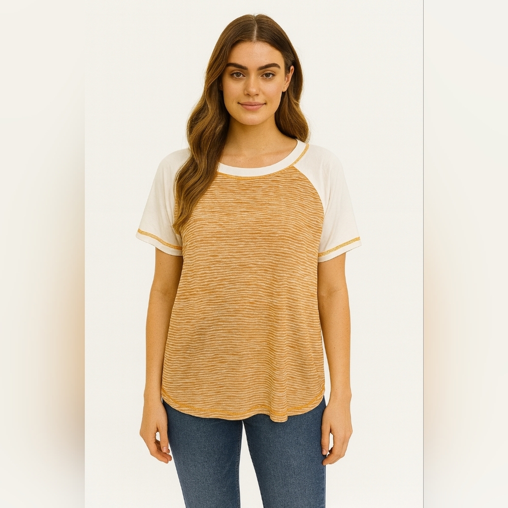 Casual Striped Short Sleeve Tee in Orange and White